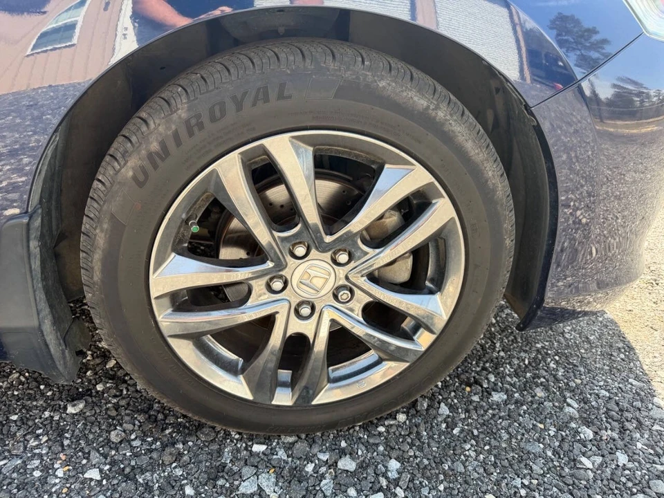 2015 Honda Accord 9th Gen - Image 14 of 27
