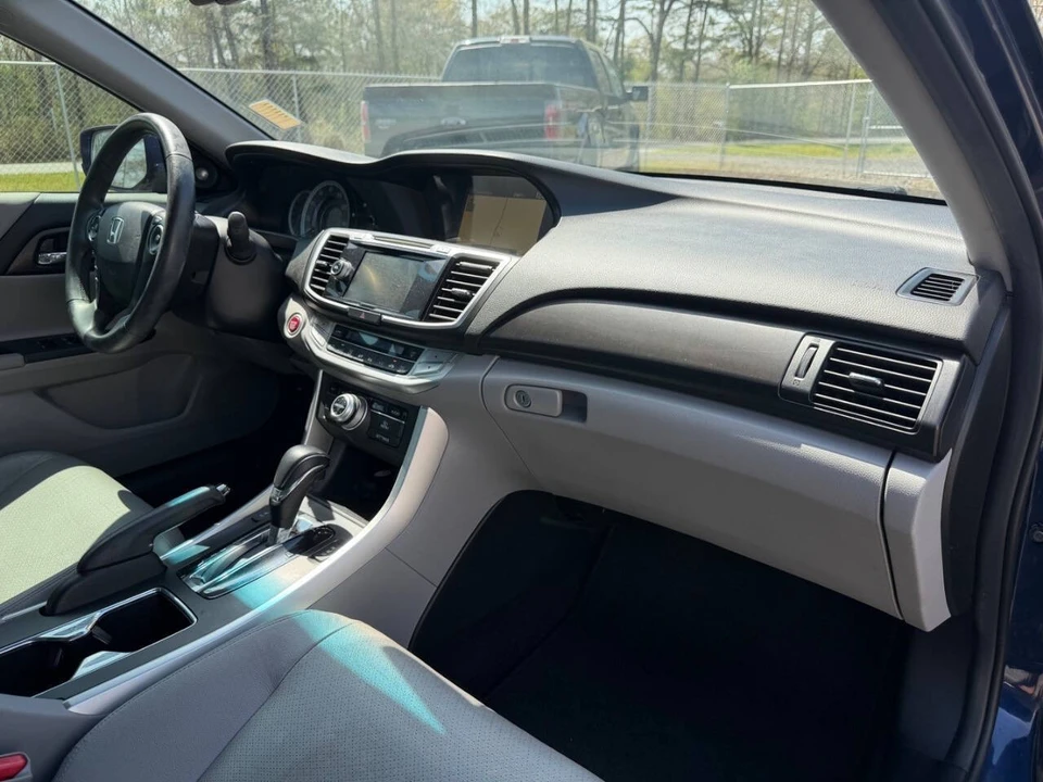 2015 Honda Accord 9th Gen - Image 27 of 27