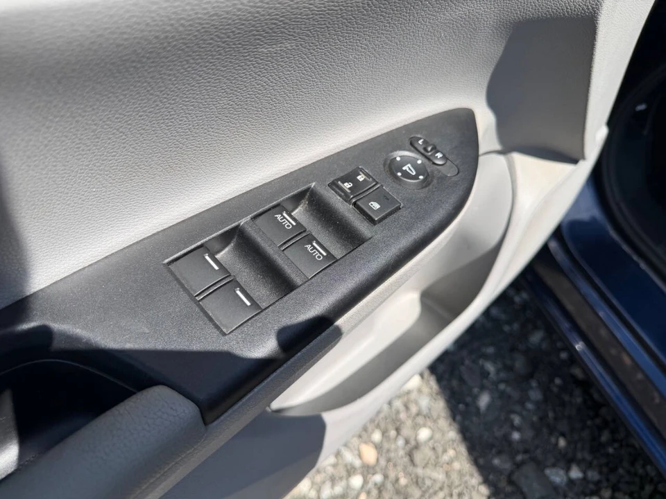 2015 Honda Accord 9th Gen - Image 21 of 27