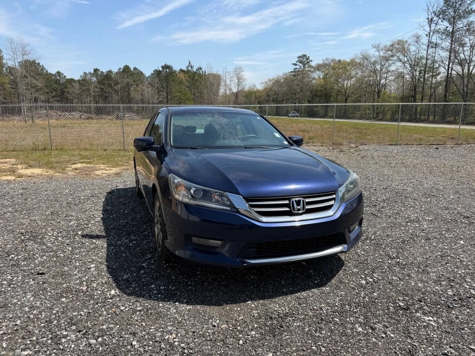 2015 Honda Accord 9th Gen - Image 6 of 27