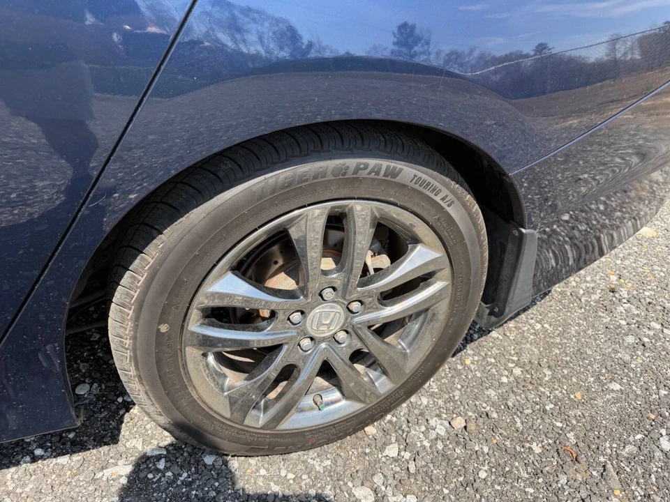 2015 Honda Accord 9th Gen - Image 12 of 27