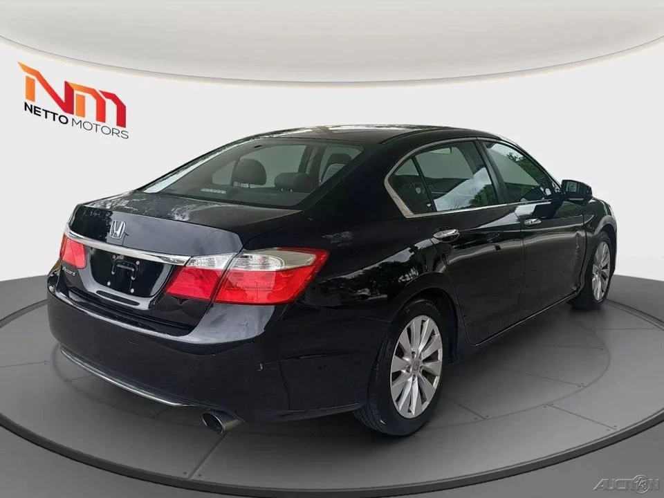 2015 Honda Accord 9th Gen - Image 5 of 21