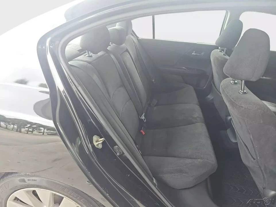 2015 Honda Accord 9th Gen - Image 20 of 21