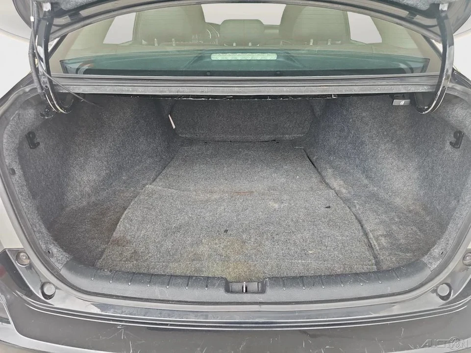 2015 Honda Accord 9th Gen - Image 21 of 21
