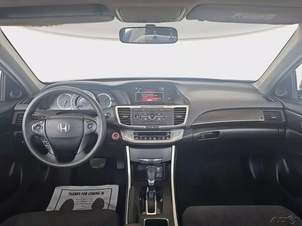 2015 Honda Accord 9th Gen - Image 15 of 21