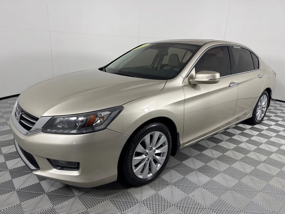 2015 Honda Accord 9th Gen - Image 9 of 12