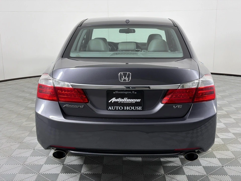 2015 Honda Accord 9th Gen - Image 6 of 12