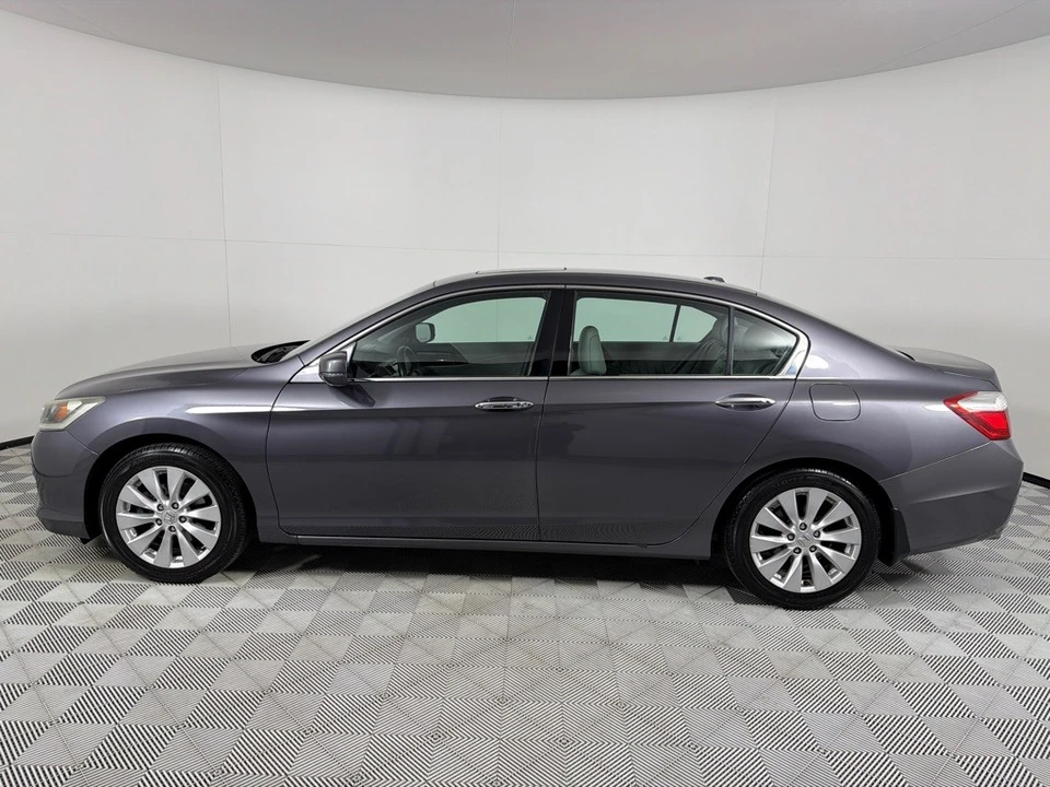 2015 Honda Accord 9th Gen - Image 8 of 12