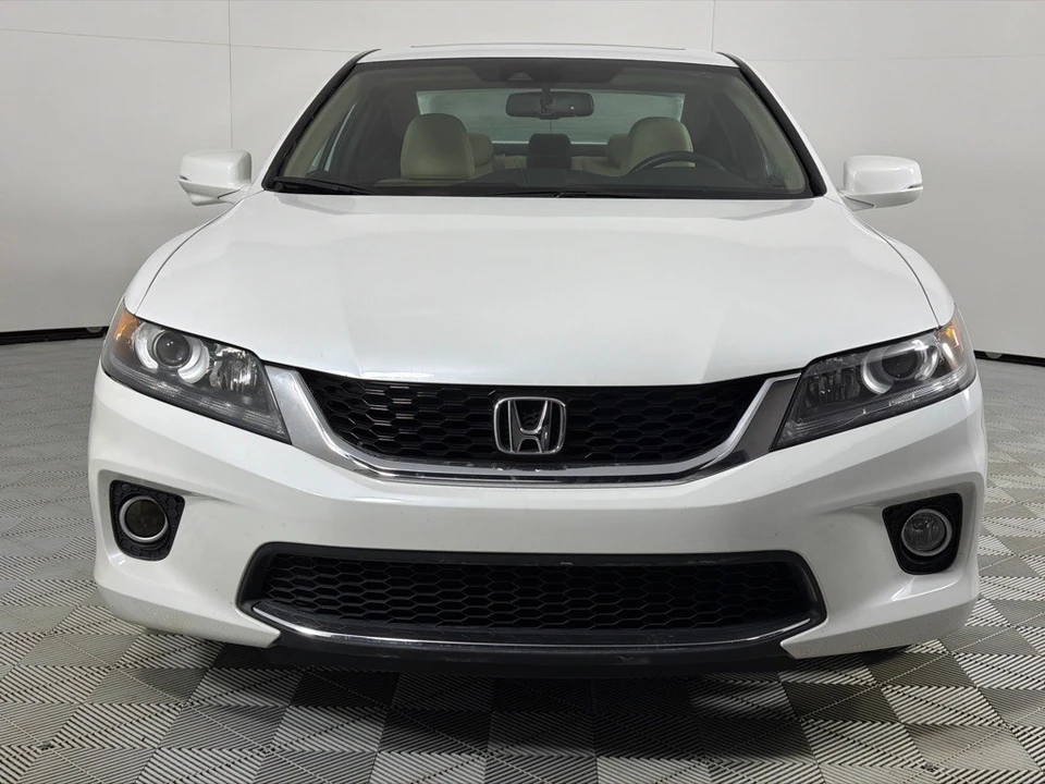 2015 Honda Accord 9th Gen - Image 11 of 12