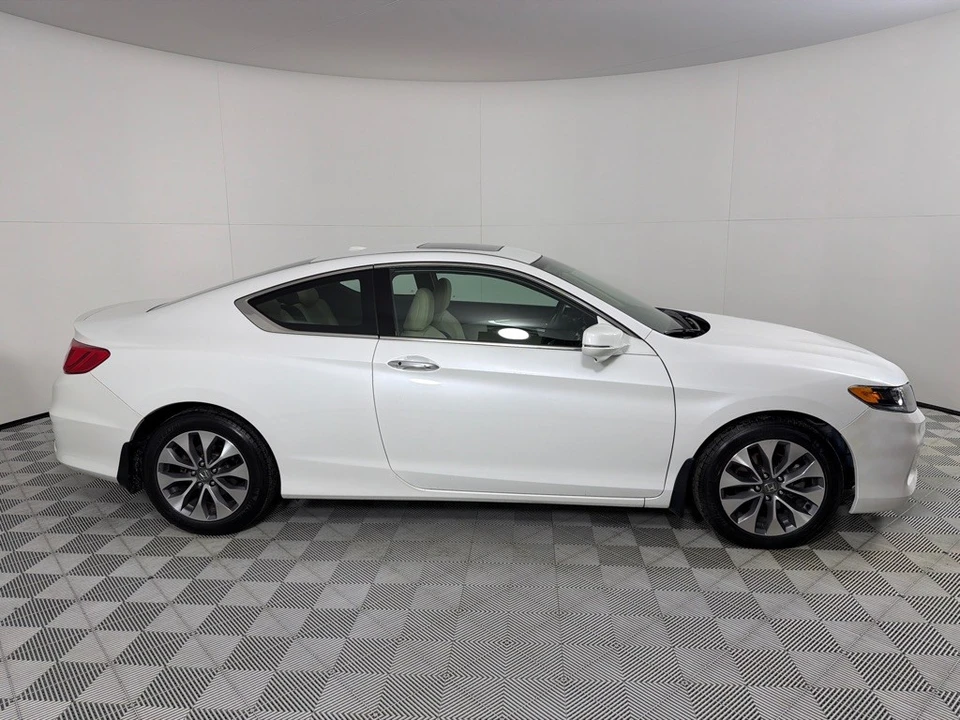 2015 Honda Accord 9th Gen - Image 4 of 12