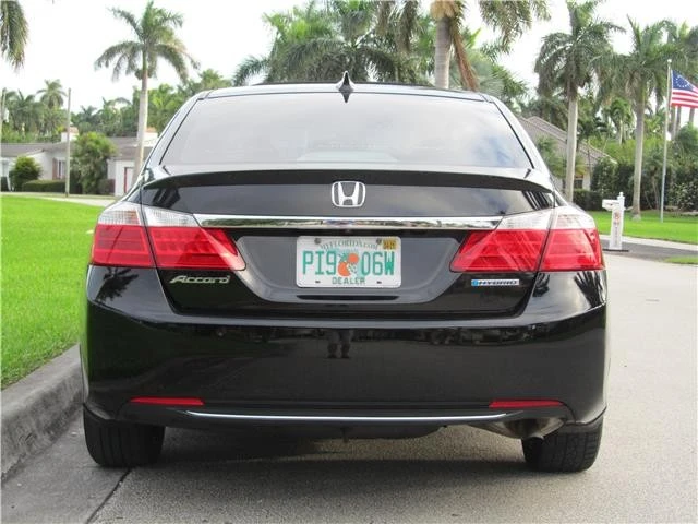 2015 Honda Accord 9th Gen - Image 12 of 12