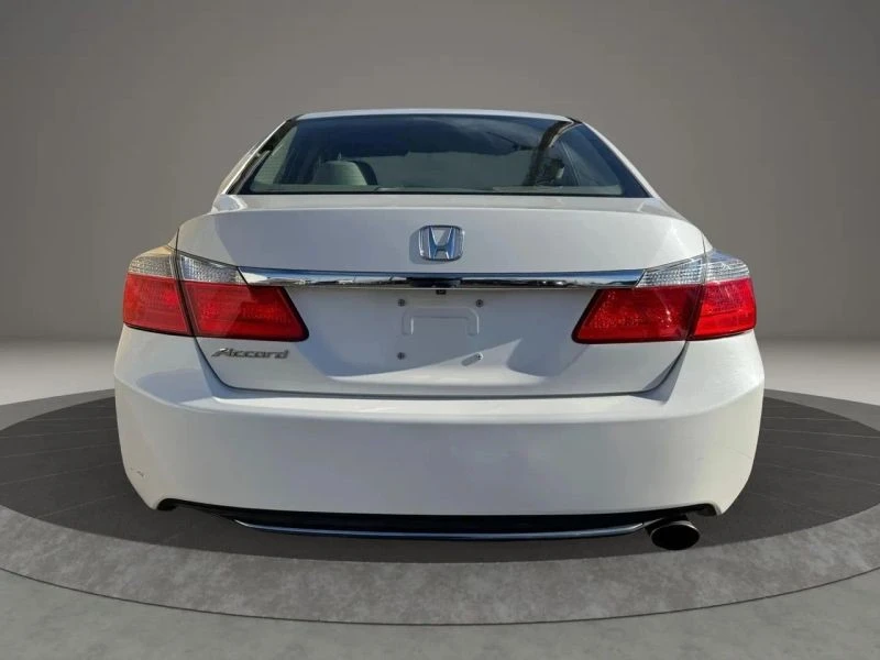 2015 Honda Accord 9th Gen - Image 6 of 12