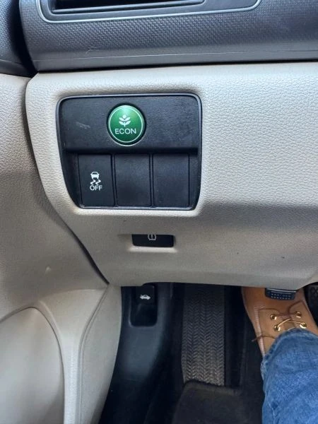 2015 Honda Accord 9th Gen - Image 12 of 12