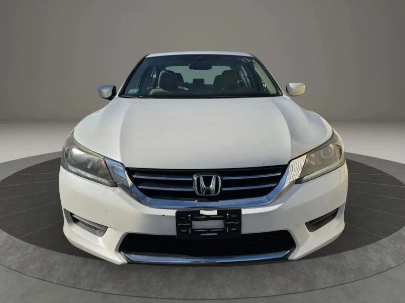 2015 Honda Accord 9th Gen - Image 4 of 12