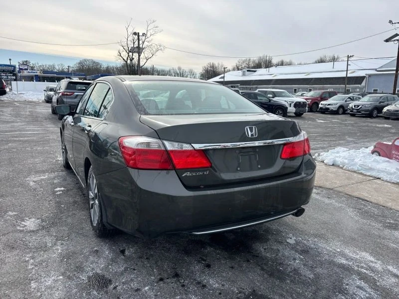 2015 Honda Accord 9th Gen - Image 4 of 12