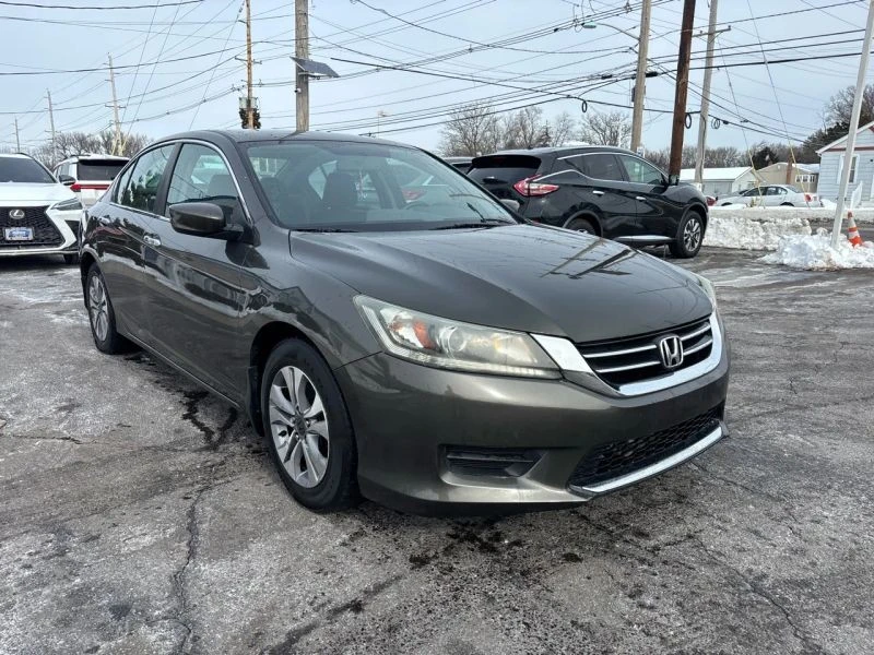 2015 Honda Accord 9th Gen - Image 8 of 12