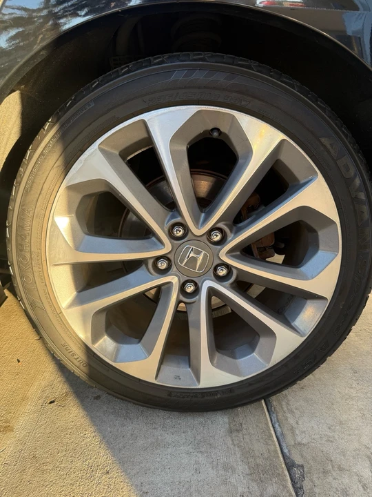 2015 Honda Accord 9th Gen - Image 8 of 14