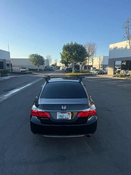 2015 Honda Accord 9th Gen - Image 3 of 14