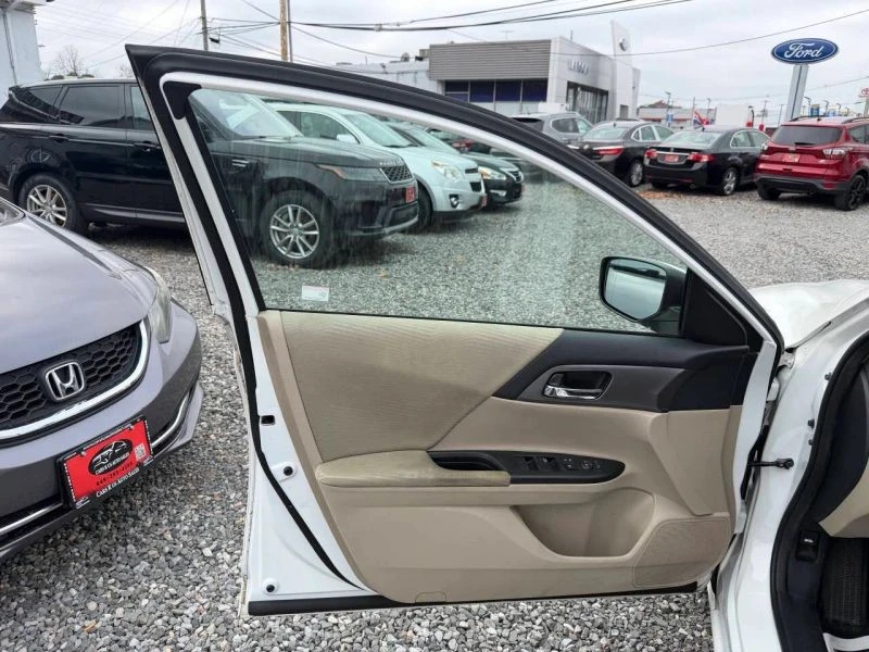 2015 Honda Accord 9th Gen - Image 10 of 12