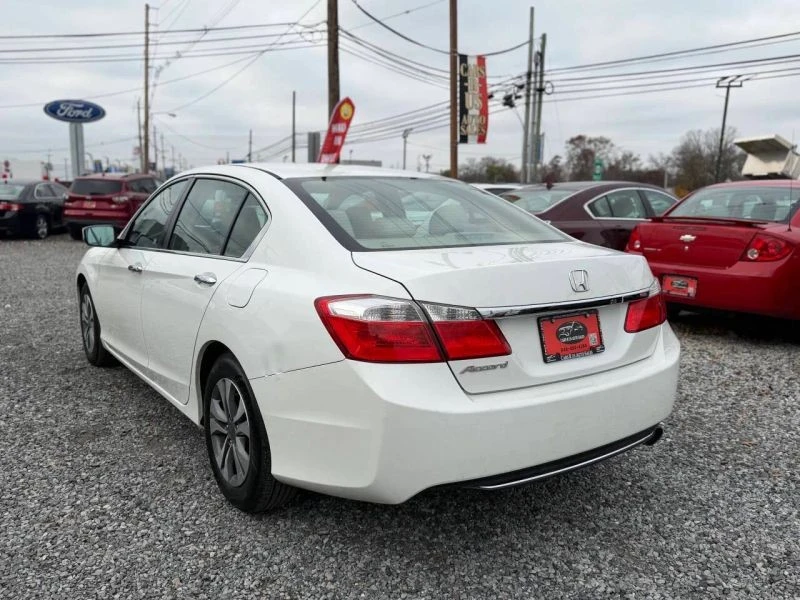 2015 Honda Accord 9th Gen - Image 7 of 12
