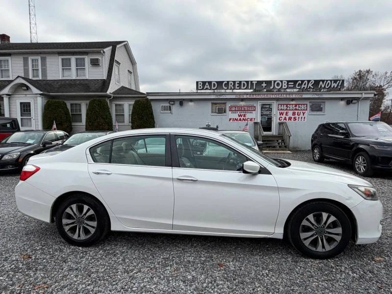 2015 Honda Accord 9th Gen - Image 5 of 12