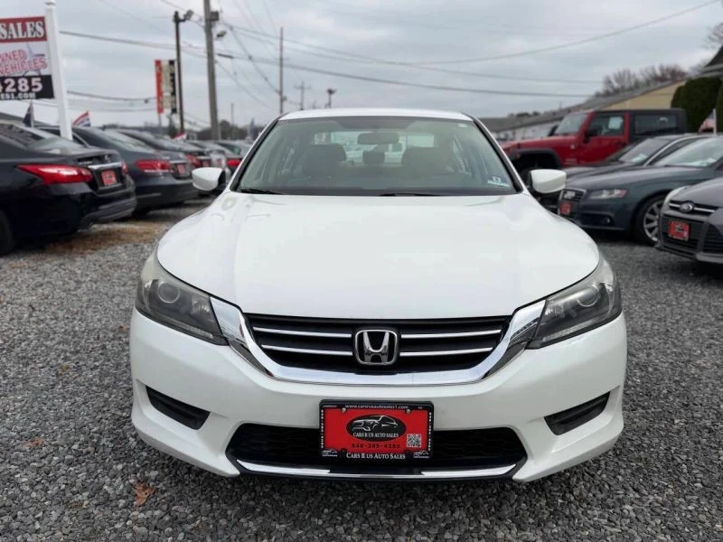 2015 Honda Accord 9th Gen - Image 3 of 12