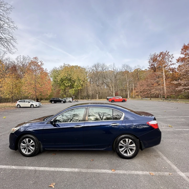 2015 Honda Accord 9th Gen - Image 8 of 16