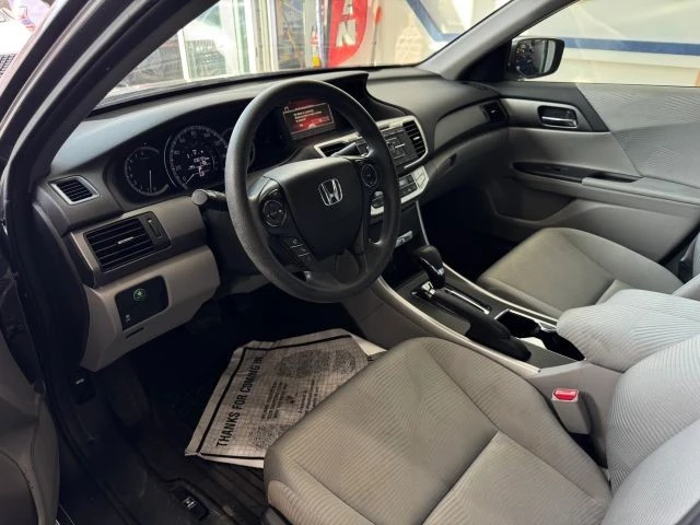 2015 Honda Accord 9th Gen - Image 20 of 31