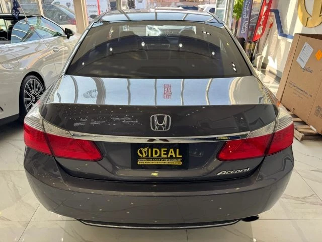 2015 Honda Accord 9th Gen - Image 5 of 31