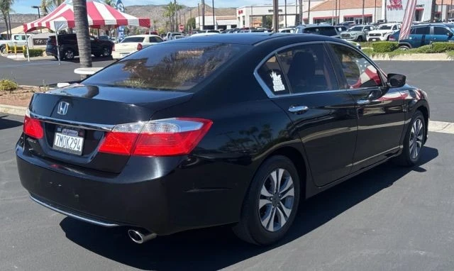 2015 Honda Accord 9th Gen - Image 4 of 11