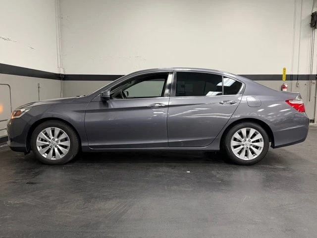 2015 Honda Accord 9th Gen - Image 9 of 12