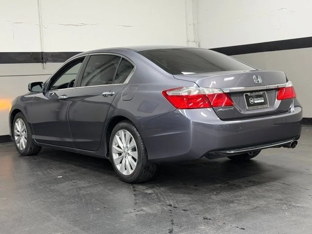 2015 Honda Accord 9th Gen - Image 10 of 12