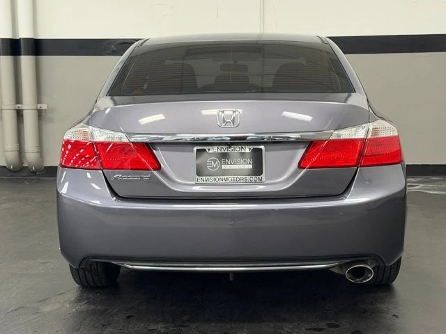 2015 Honda Accord 9th Gen - Image 11 of 12