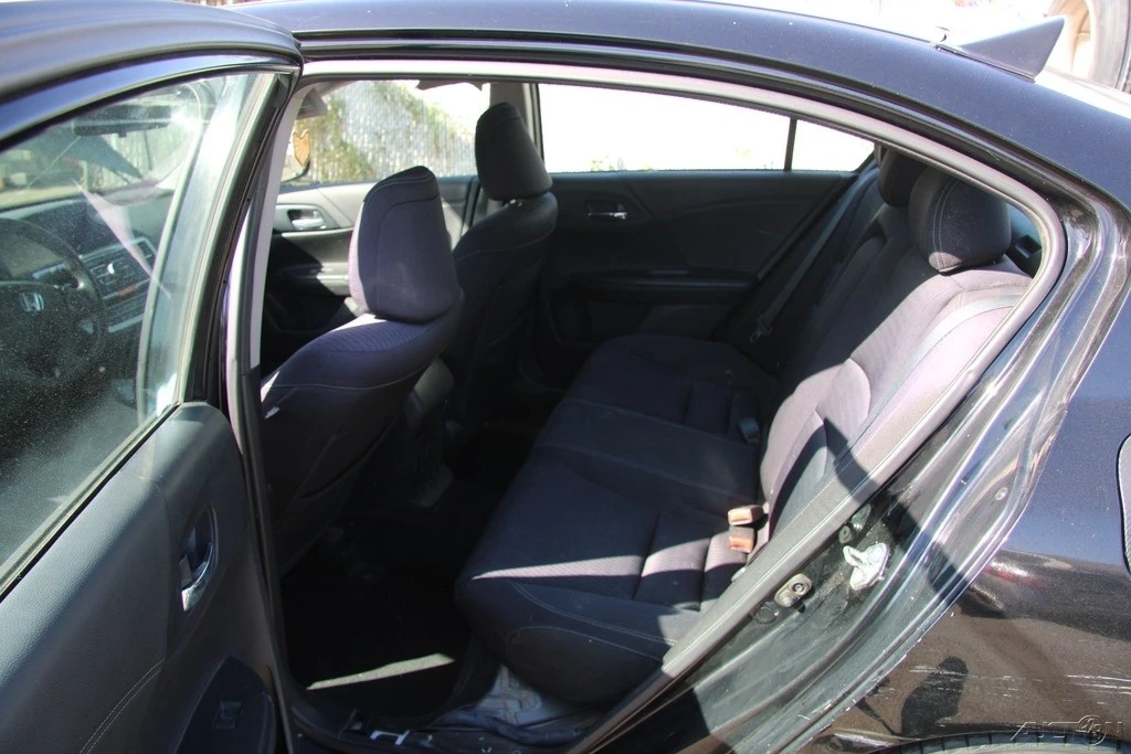 2015 Honda Accord 9th Gen - Image 21 of 21