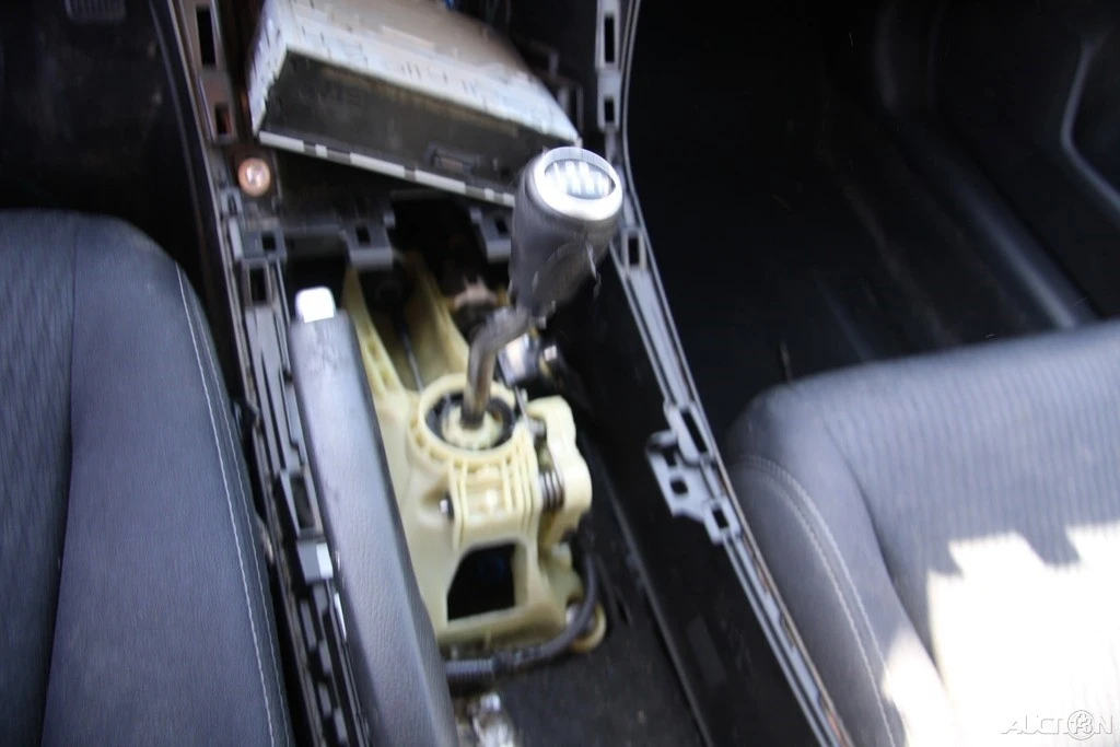 2015 Honda Accord 9th Gen - Image 19 of 21