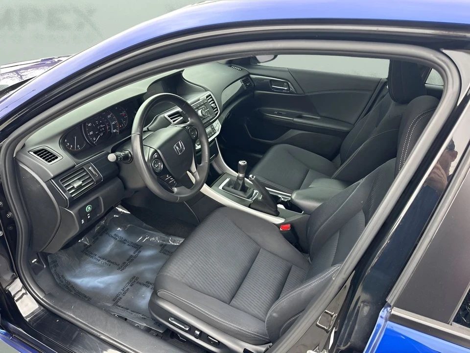 2015 Honda Accord 9th Gen - Image 8 of 12