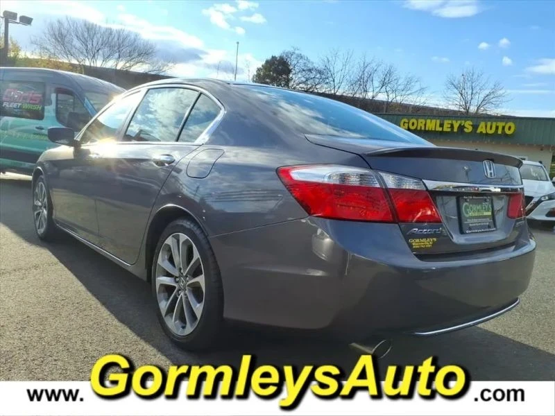 2015 Honda Accord 9th Gen - Image 3 of 12