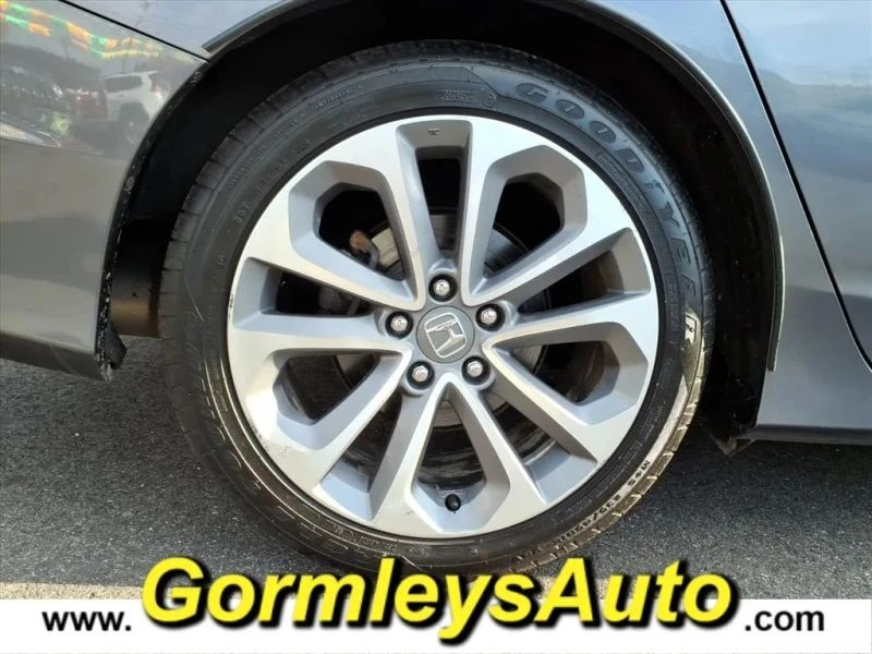 2015 Honda Accord 9th Gen - Image 5 of 12