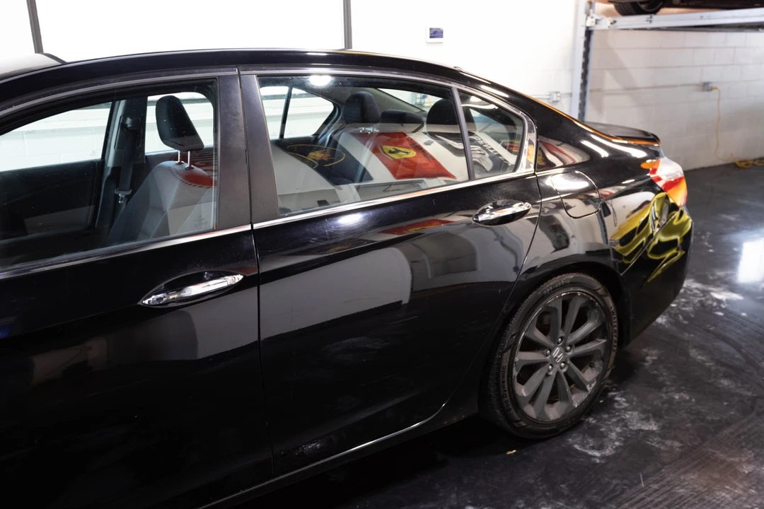 2015 Honda Accord 9th Gen - Image 6 of 21