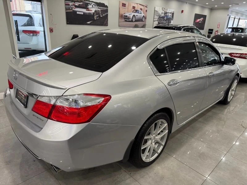 2015 Honda Accord 9th Gen - Image 3 of 12
