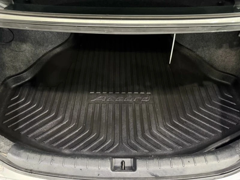 2015 Honda Accord 9th Gen - Image 10 of 12