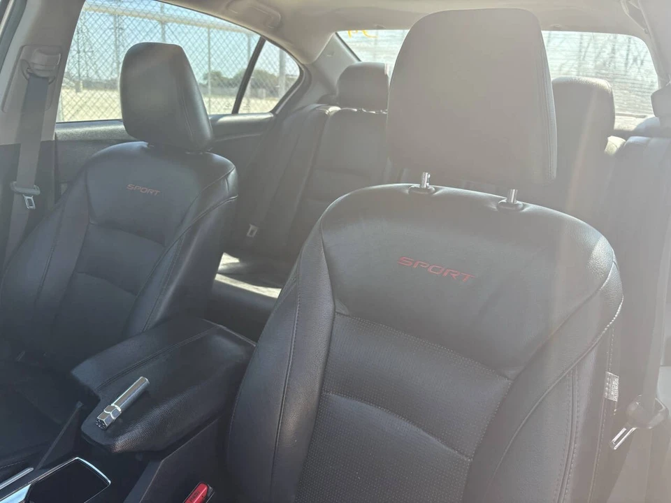 2015 Honda Accord 9th Gen - Image 14 of 21