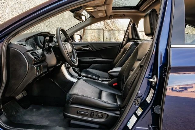 2015 Honda Accord 9th Gen - Image 4 of 21