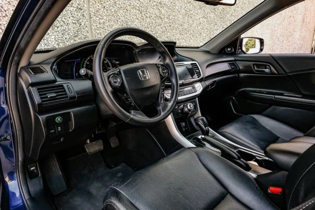 2015 Honda Accord 9th Gen - Image 3 of 21