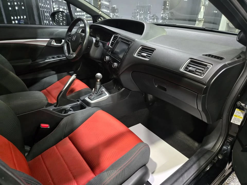 2015 Honda Civic Si 9th Gen - Image 2 of 18