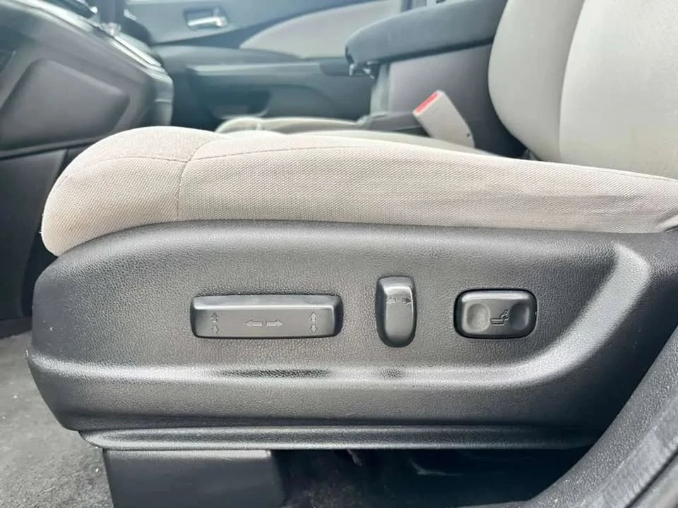 2015 Honda CR-V - Image 13 of 20