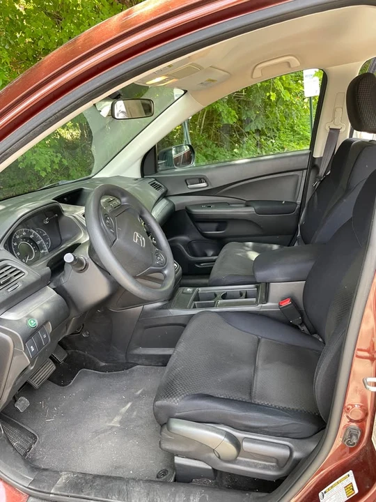 2015 Honda CR-V 4th Gen - Image 9 of 15