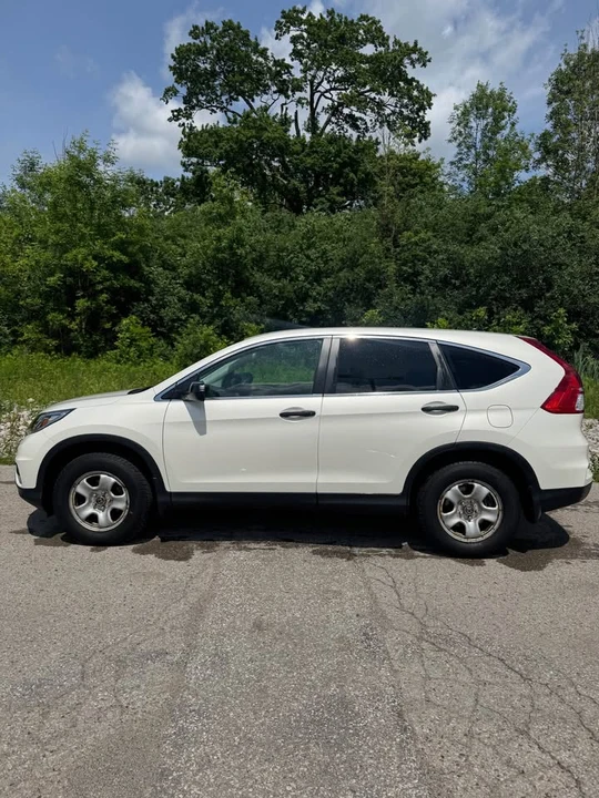 2015 Honda CR-V 4th Gen - Image 2 of 9