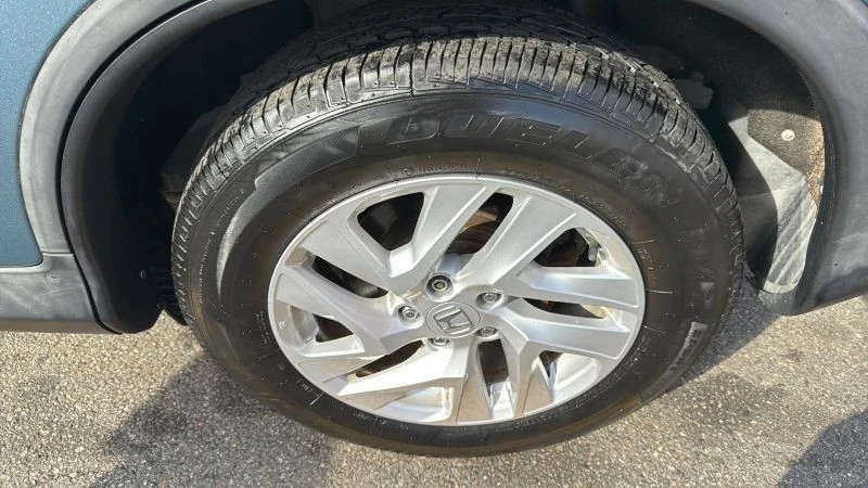 2015 Honda CR-V 4th Gen - Image 9 of 12