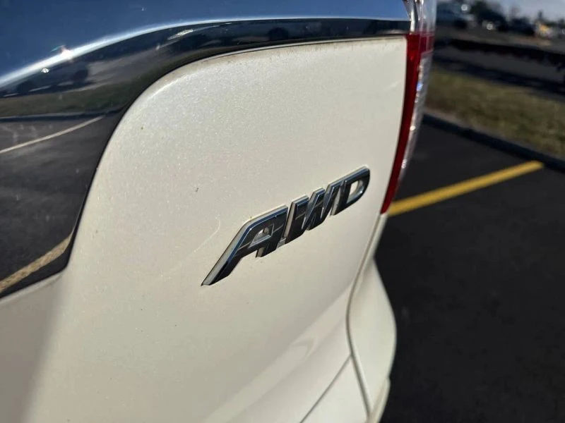 2015 Honda CR-V 4th Gen - Image 6 of 12